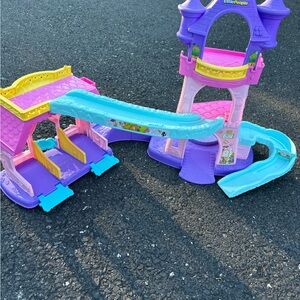 Fisher-Price Klip Klop Castle